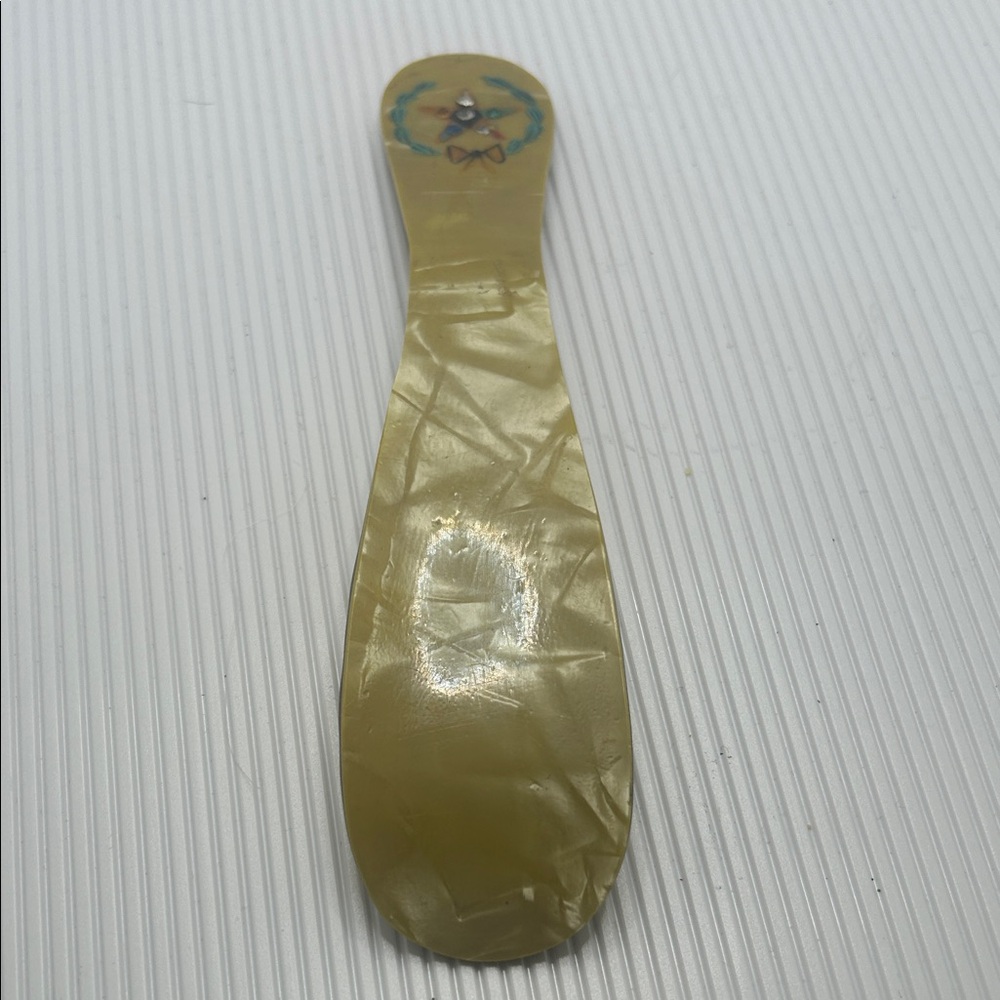 Vintage Celluloid Mother-of-Pearl Toned Shoe Horn with Eastern Star Crest Accent